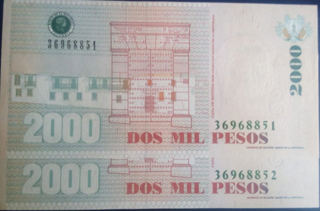 Dos Billetes Consecutivos de $2.000 pesos de Colombia